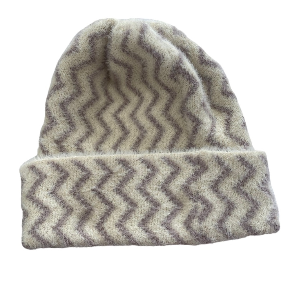 FREE PEOPLE Women’s Ziggy Fuzzy Beanie in Cream/Light Purple One Size